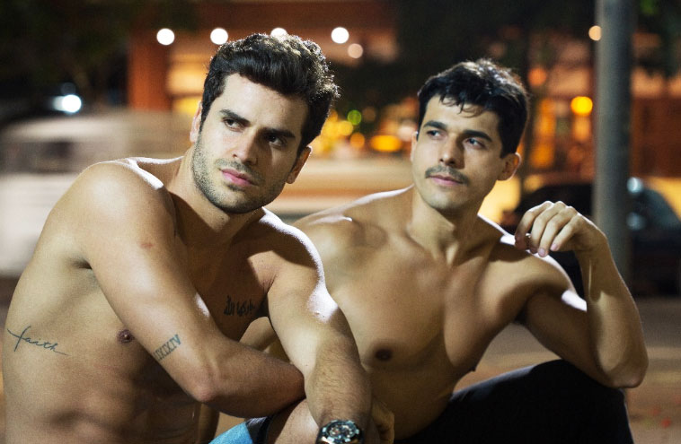 Teatro LGBT: Garotos de programa é tema da peça gay “Os Rapazes da Rua Augusta” em São Paulo