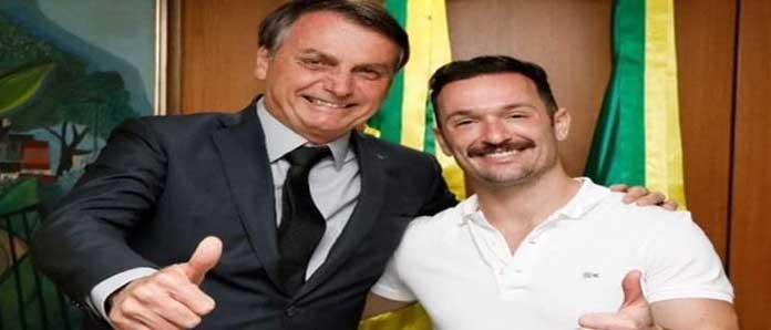 Gay assumido, Diego Hypólito rebate críticas sobre sua foto com o presidente Jair Bolsonaro